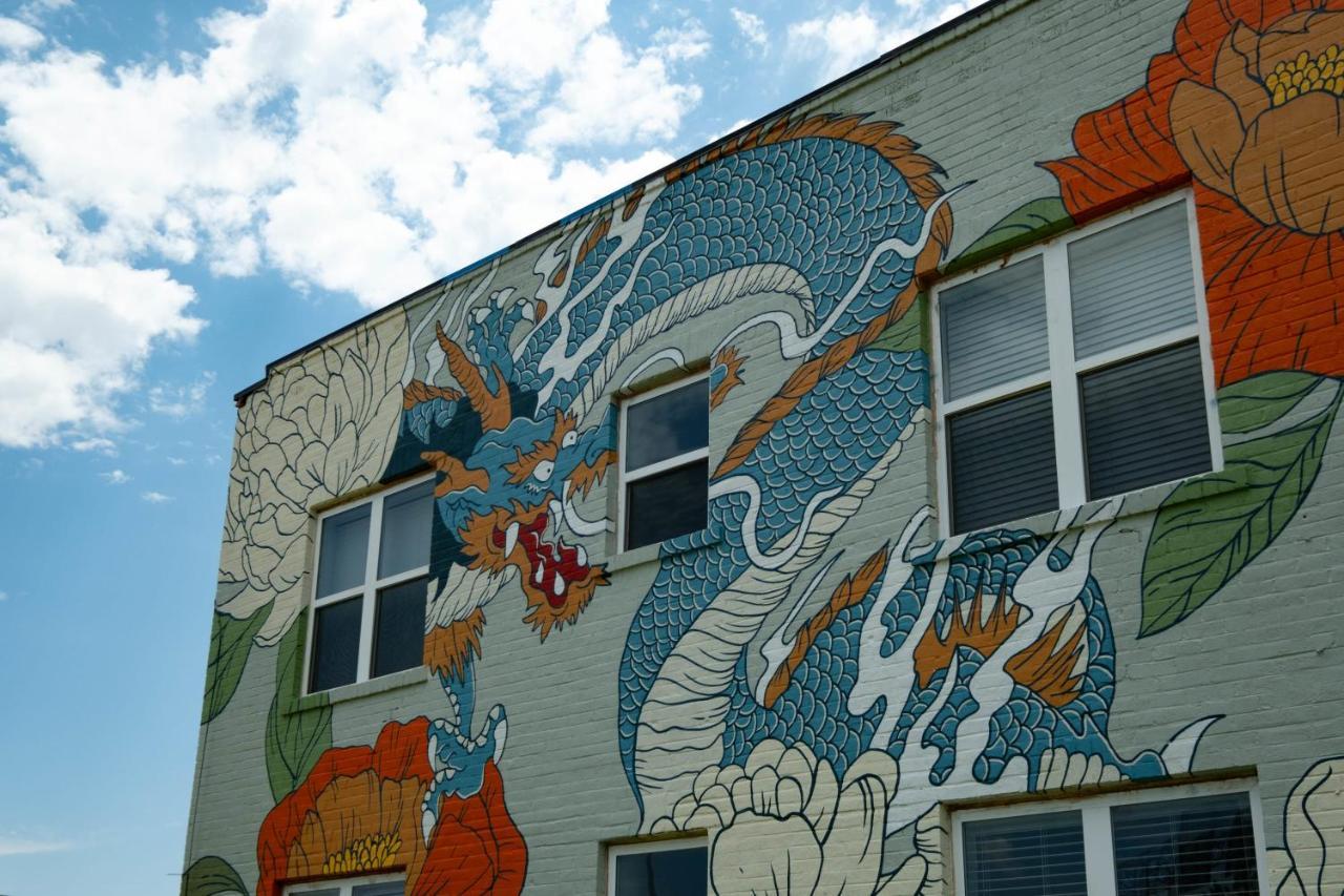 Dragon On Taylor St Amarillo Exterior foto